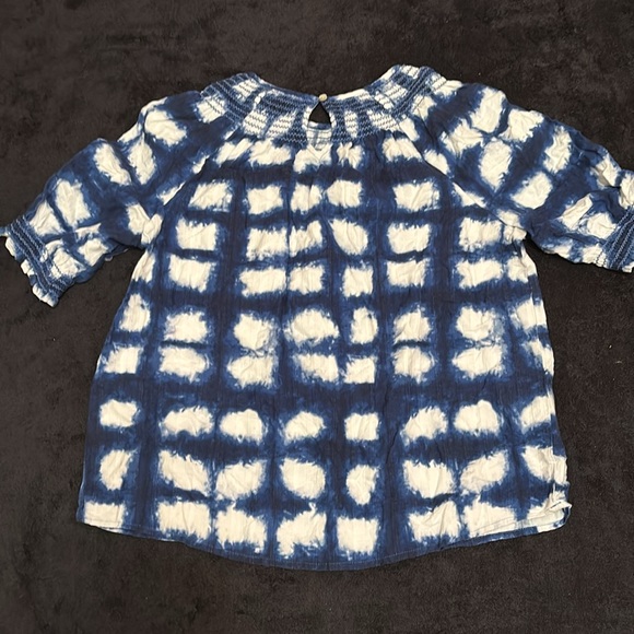 Sonoma Blue & White tie-dye blouse - Picture 3 of 9